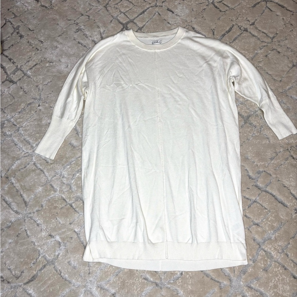 Wonderly Cream Lightweight Sweater Dress or Tunic Size Small- Oversized fit.